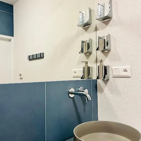Appartement Timeless Old Centre With 2 Bathrooms And Balcony Bratislava
