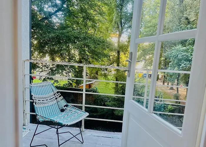 Timeless Old Centre With 2 Bathrooms And Balcony * Bratislava