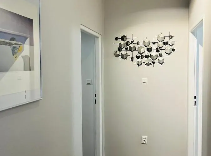 Timeless Old Centre With 2 Bathrooms And Balcony Apartment Bratislava